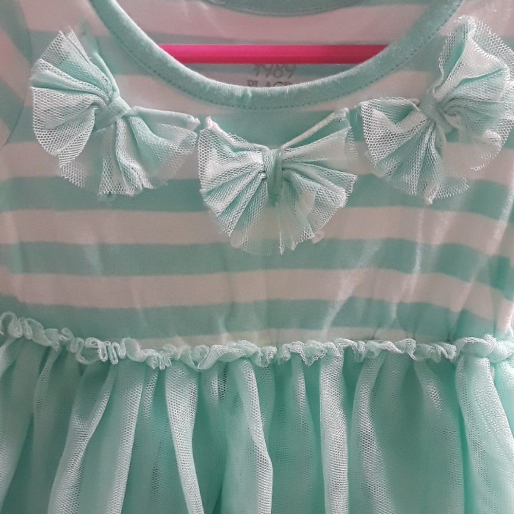 Dress - Picture 2 of 3